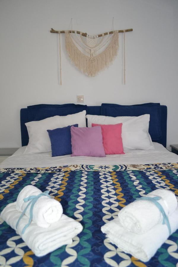 Evaliana Seaside Apartment Palaiontsiflikion Ngoại thất bức ảnh