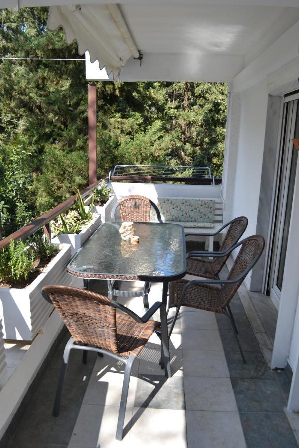 Evaliana Seaside Apartment Palaiontsiflikion Ngoại thất bức ảnh